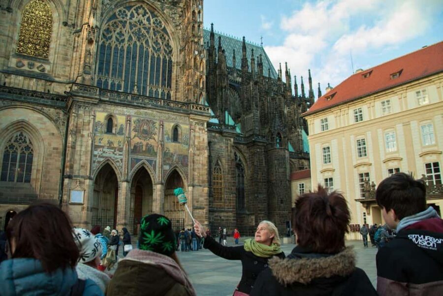 Prague: Prague Castle & Charles Bridge – guided tour in German - The tram ride from Malostranské náměstí up to Prague Castle