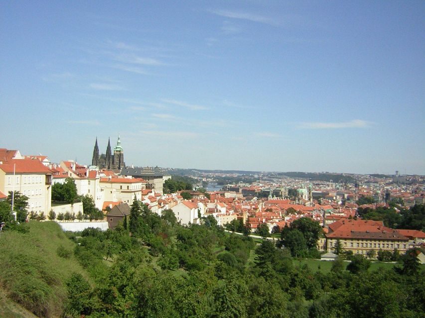 Prague: Private City Tour by Minivan - A practical way to enjoy it (and not rush)