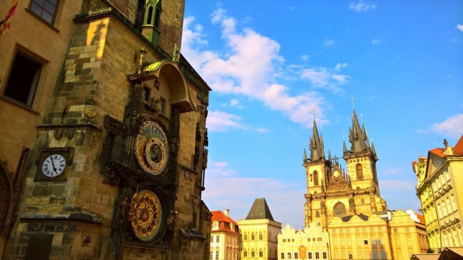 Prague: Private City Tour by Minivan - Old Town Square and the Jewish Quarter drive-by