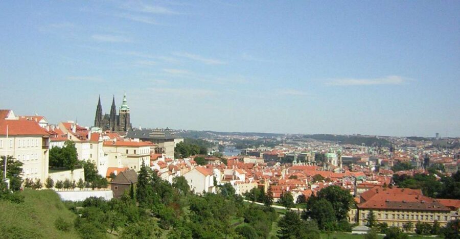 Prague: Private City Tour by Minivan - Meeting your driver and guide right at your hotel