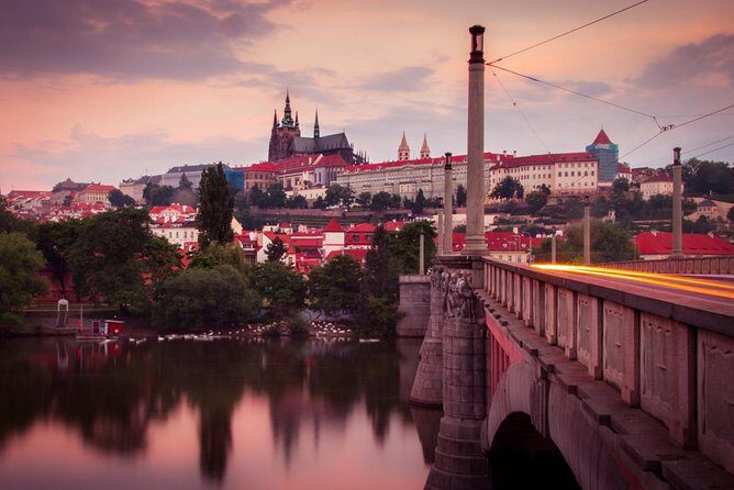 Prague Private Photo Tour for Photography Enthusiasts - Meeting at Jan Palach Square: Getting Started Without Wasting Time