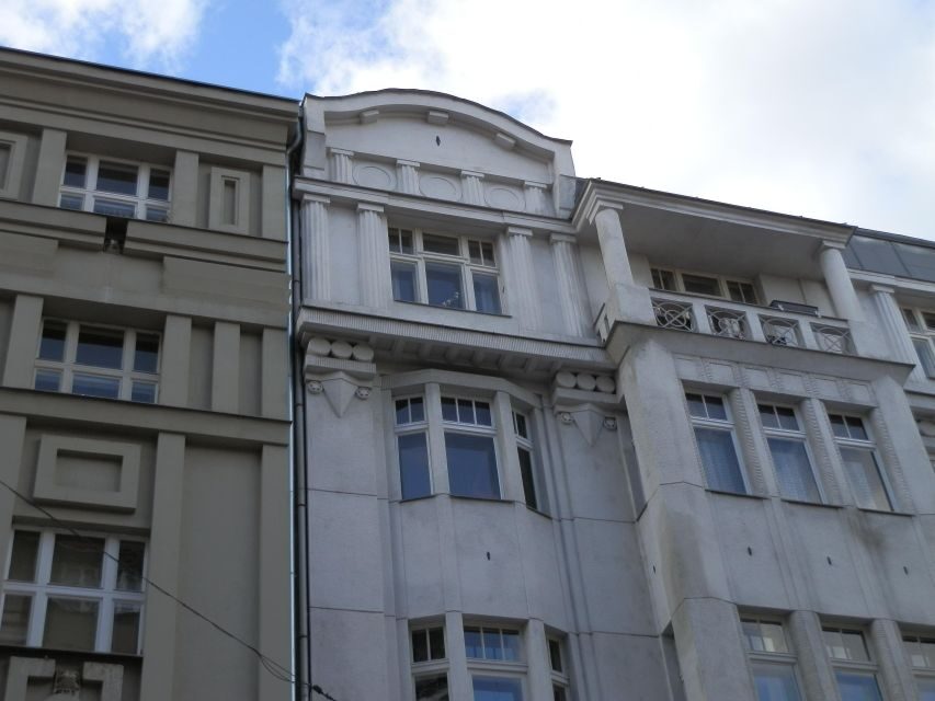 Prague: Private Prague Art Nouveau and Cubism Tour - Wenceslas Square and Side Streets: Where the Day Turns From Showy to Personal