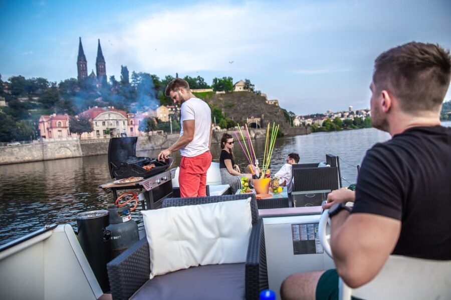 Prague: Private River Cruise with Unlimited Beer or Prosecco - What you’ll actually see: Castle, Dancing House, Vyšehrad, and more