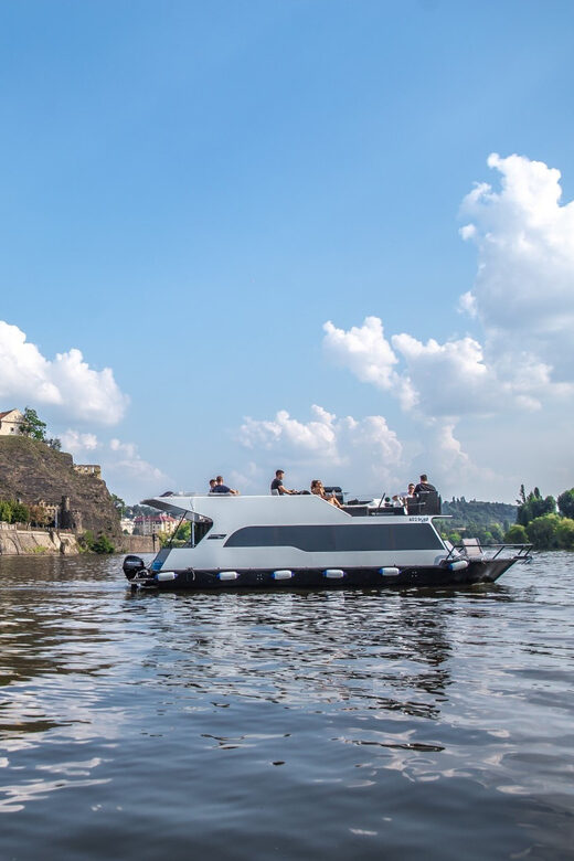 Prague: Private River Cruise with Unlimited Beer or Prosecco - Route choices: city views or green-and-chill with a swim stop