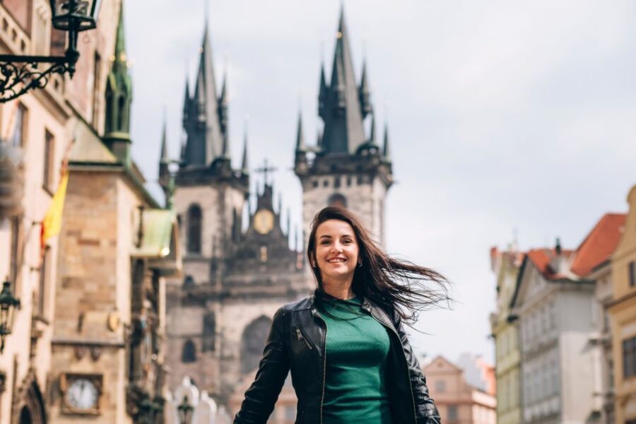 Prague: Professional Photoshoot in the Old Town - Hard Rock Cafe starts everything on easy mode