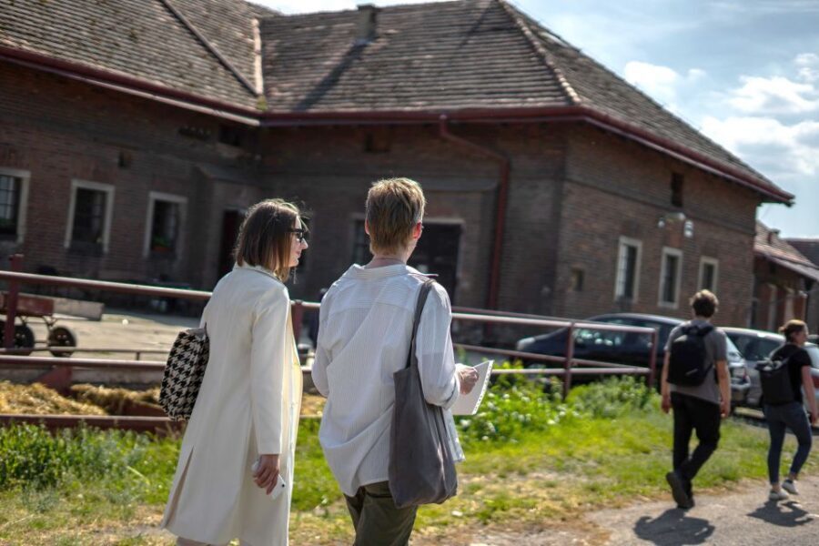 Prague: Psychiatric Hospital and Abandoned Cemetery Tour - How the 3 hours actually flow (and how to get the most out of it)
