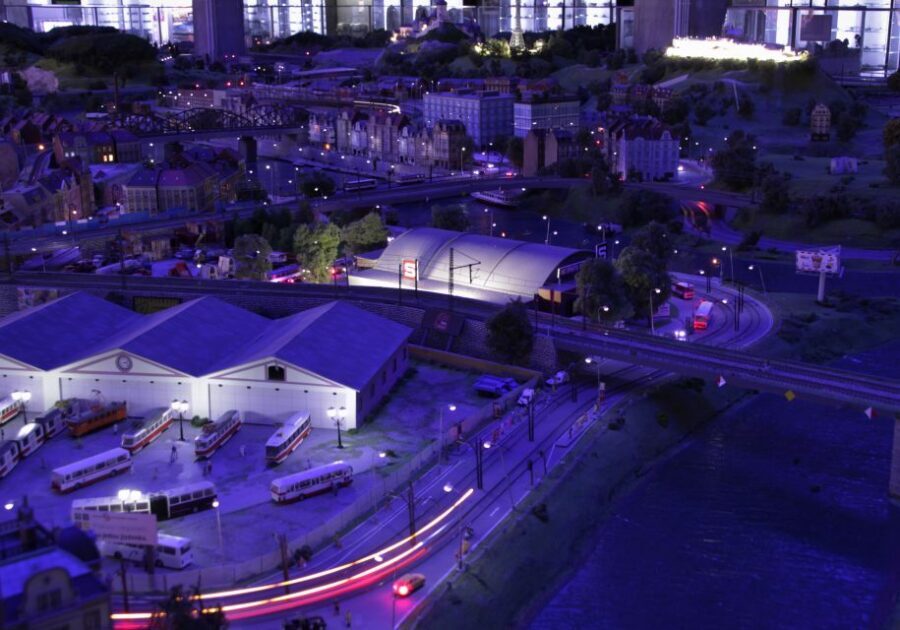 Prague: Railway Kingdom Giant Model Railway Museum - Pacing Your Visit: 2–4 Hours That Don’t Feel Like a Rush