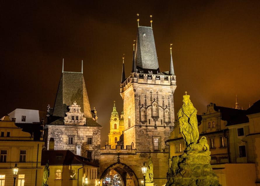 Prague: River Cruise, Charles Bridge Museum, & Walking Tour - Charles Bridge Museum ticket: use it right after, or later that day