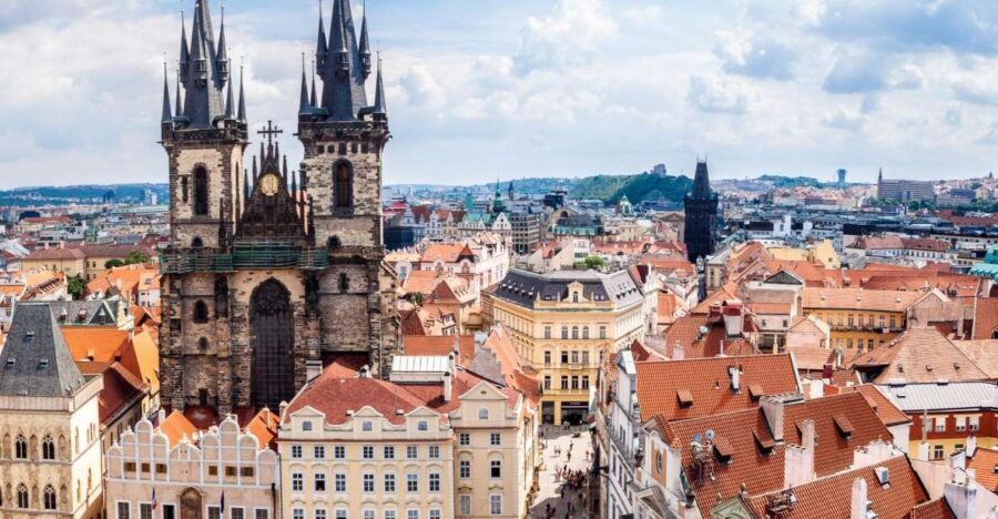 Prague Royal Castle, St Vitus, Golden Lane Tour with Tickets - Old Royal Palace and Vladislav Hall: Where Power Gets Architectural