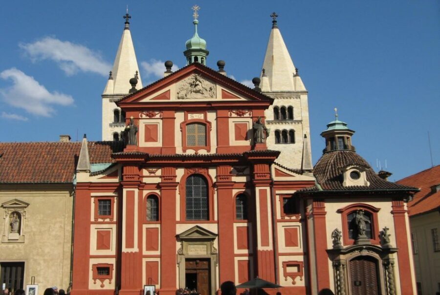 Prague Royal Castle, St Vitus, Golden Lane Tour with Tickets - Golden Lane and St. George’s Basilica: The 3- and 4-Hour Choice That Adds Texture