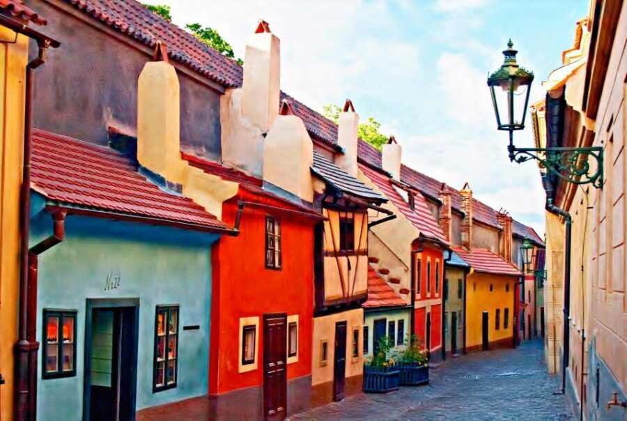 Prague Royal Castle, St Vitus, Golden Lane Tour with Tickets - How Long Should You Book: 2 vs 3 vs 4 Hours