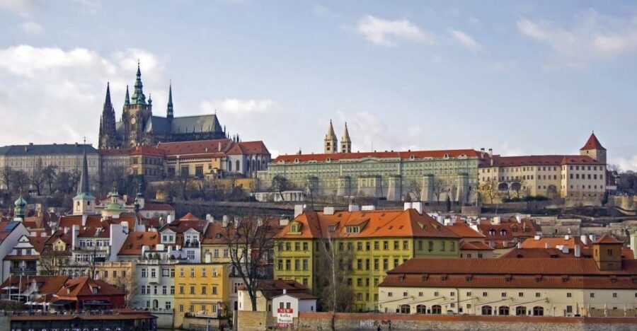 Prague Sightseeing Tour with Lunch - Using public transportation like locals (not just as transit)