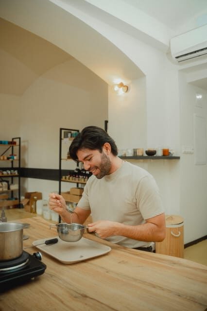Prague: Soy Candle-Making Workshop - Tips to make your candle smell great the first time