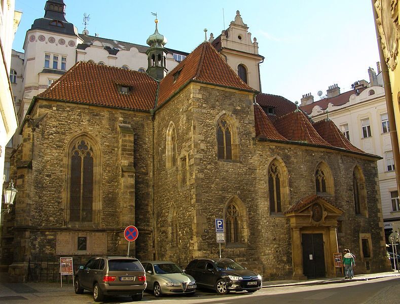 Prague, St. Martin: The Best of World & Czech Music - Inside the Church: Romanesque to Gothic and Baroque Changes You’ll Notice