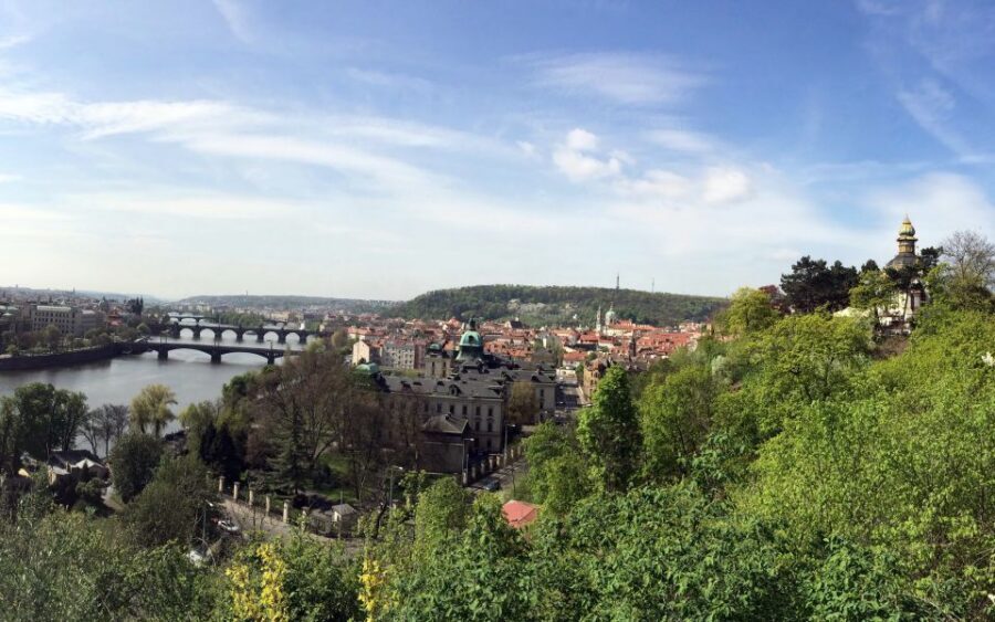 Prague: Stunning Viewpoints, Castle, City & Park E-Bike Tour - Prague Castle and Royal Gardens: The Big Payoff Stop (With a Walk)