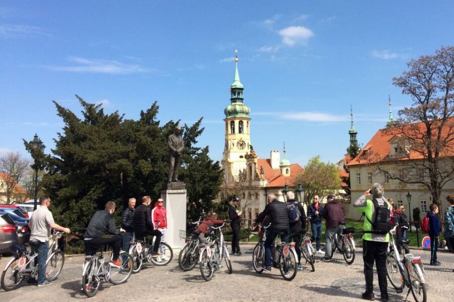 Prague: Stunning Viewpoints, Castle, City & Park E-Bike Tour - Kampa Island Break Time: Views While You Recharge