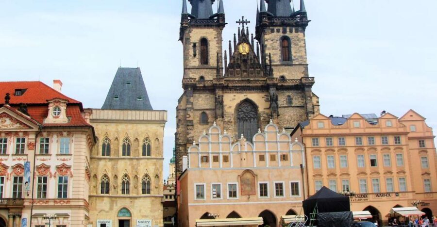 Prague: Tailored Sightseeing Tour in French - Customize the Theme: Jan Hus, the Czech Reformation, and Freemasons
