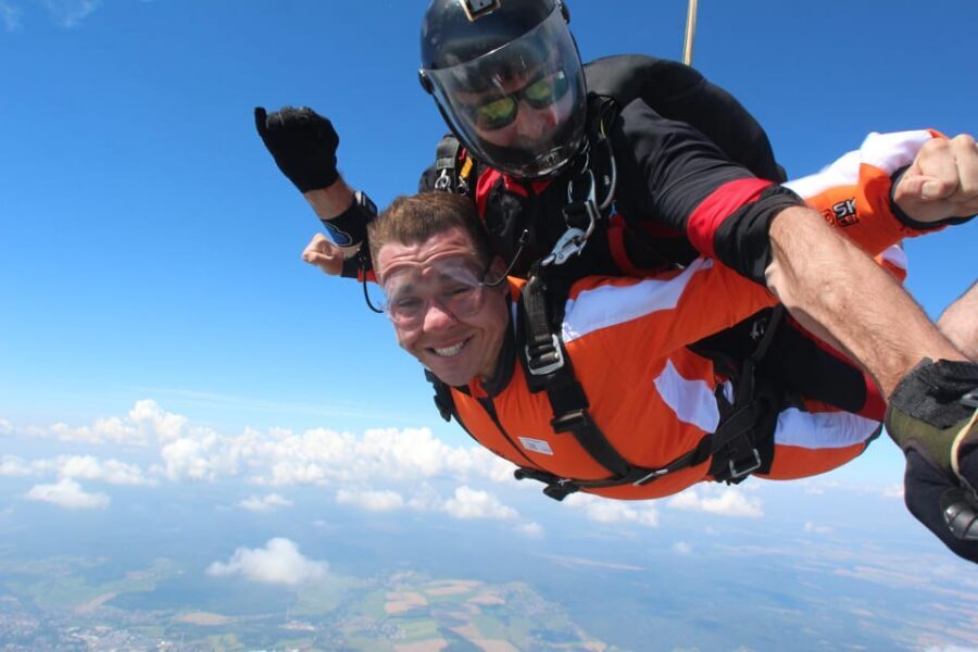 Prague: Tandem Skydiving 14,000ft over Prague with Transfers - Safety and Suitability: Who Should Think Twice