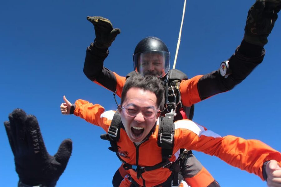 Prague: Tandem Skydiving 14,000ft over Prague with Transfers - Languages and How the Team Makes It Feel Less Scary