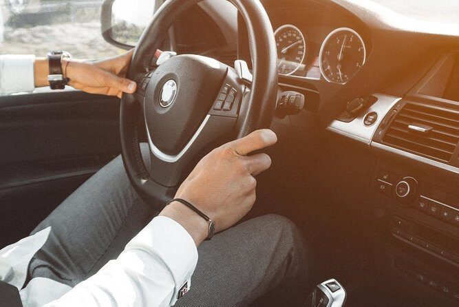 Prague to Munich - Private Transfer with 2 hours of Sightseeing - A private Prague-to-Munich transfer that feels like control