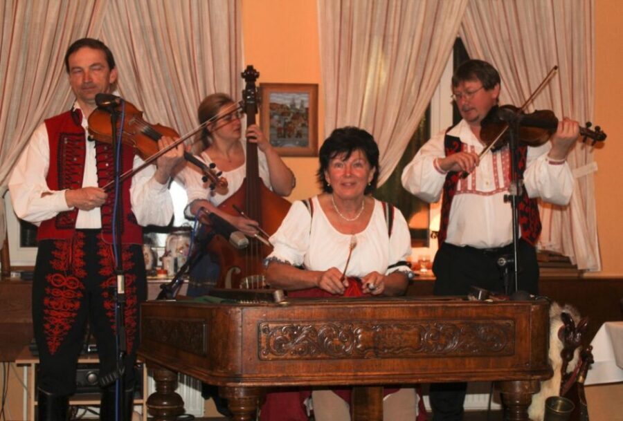 Prague: Traditional Folklore Evening with Dinner & Music - The Folk Music Portion: Four Musicians, One Long Musical Thread