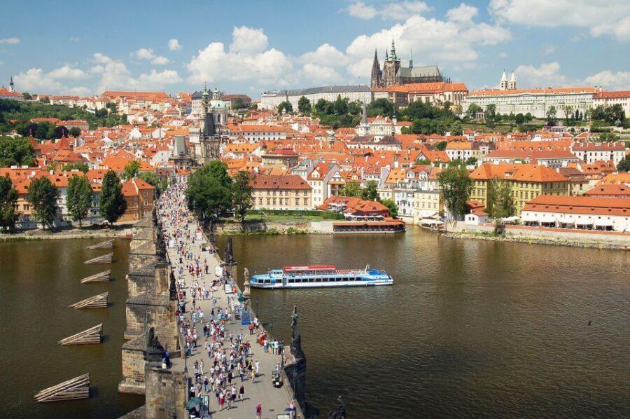 Prague: Vintage Car Ride and Walking Tour - Key highlights you’ll actually feel