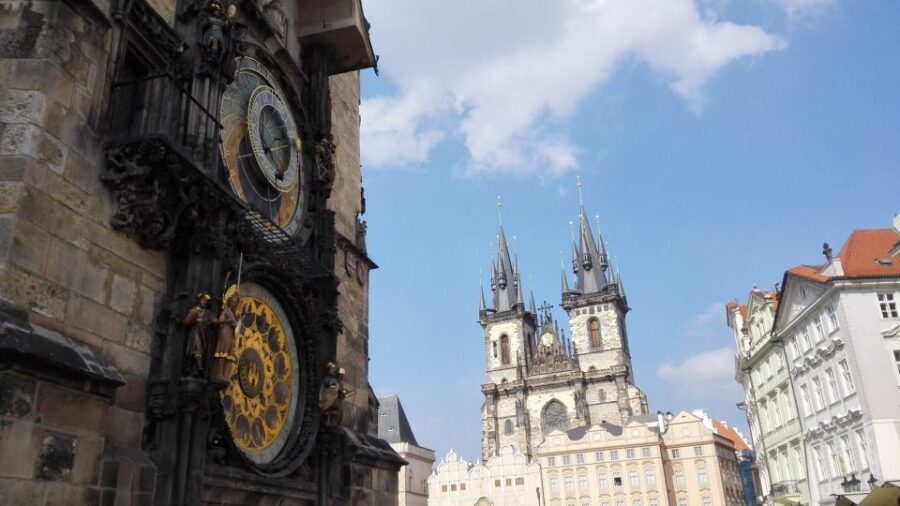 Prague: Vintage Car Ride and Walking Tour - Guide quality: why names like Lenka and Hanna matter