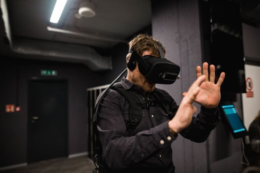 Prague: Virtual-Reality Time-Travel Experience to 1593 - Hamleys -1 Floor Check-In: where the time machine starts