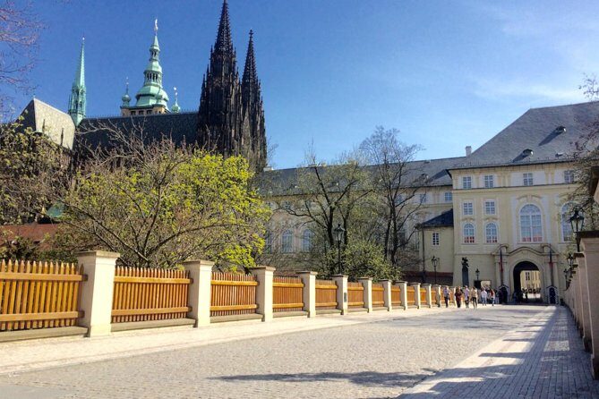 Prague Walking Tour in German: Old Town and Prague Castle - Guides You’ll Actually Enjoy: Dagmar, Eva, Magdalena, Lenka, and Christa