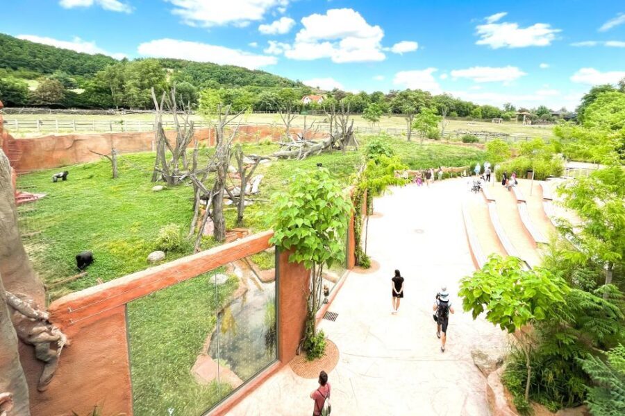Prague Zoo Online Audio Guide (No ticket) - Starting in Troja: Your Online Audio Guide Setup