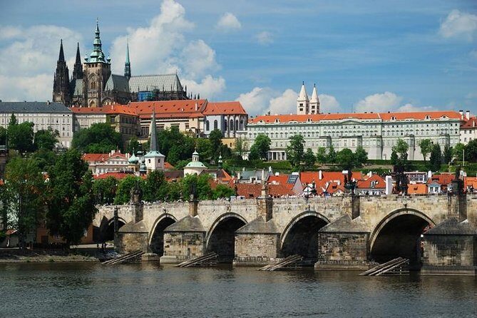 Prague's charming old places tour in Russian language - Meeting Point Near National Theatre: Start Where the City Feels Split