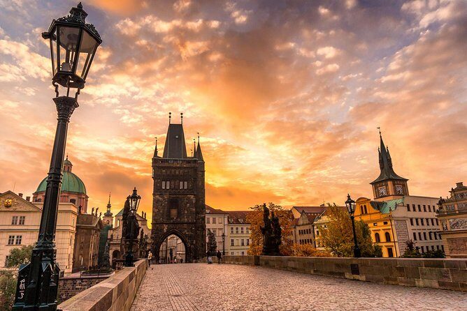 Private 4-hour City Tour of Prague with driver & official guide w/ Hotel pick up - A smooth Prague highlight reel in 4 hours