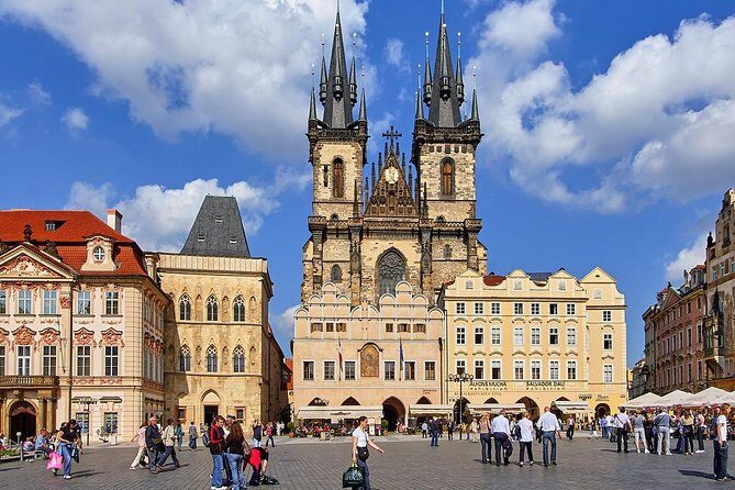 Private 4-hour City Tour of Prague with driver & official guide w/ Hotel pick up - Old Town Hall and the Astronomical Clock in 30 minutes