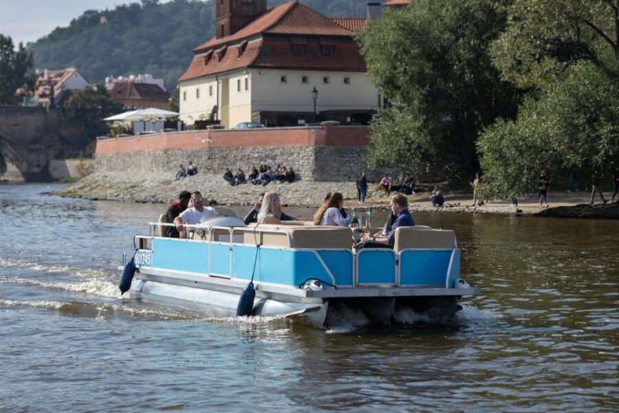 Private Boat Cruise With Unlimited Prosecco - Who this cruise suits best (and who should skip it)
