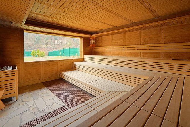 Private Custom Full day tour Saxon Switzerland Easy Tour&Unlimited Thermal Baths - Toskana Therme Bad Schandau: 2 Hours of Unlimited Thermal Baths