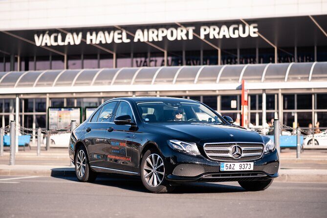 Private Departure Transfer: Prague Airport - Key things to know before you book