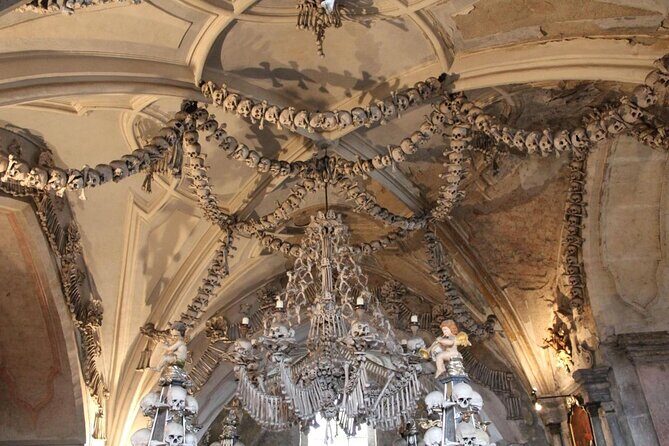 Private Guided Tour Prague to UNESCO Kutna Hora with Transfers - Key points to know before you go