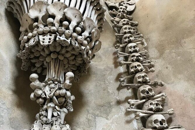 Private Half Day Trip from Prague to Bone Church - Old Town Time in Kutná Hora (around 11:30–14:00): Slow Down and Look