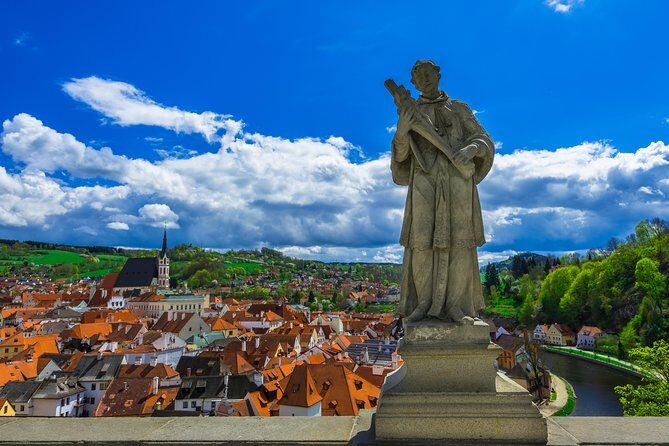 Private Luxury Transfer to Cesky Krumlov from Prague - Timing and arrival: getting to Český Krumlov without turning the day into transit