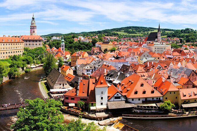Private one way transfer from Cesky Krumlov to Vienna - The Drive: A Private Ride Through Czech and Austrian Countryside