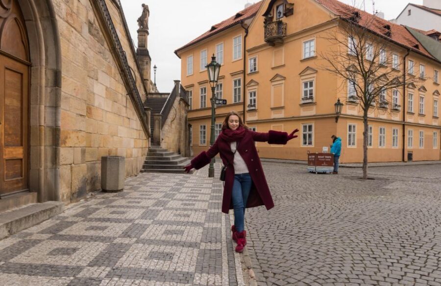 Private photoshoot in Prague - Charles Bridge and Beyond: The Best Backdrops for Real Prague Feel