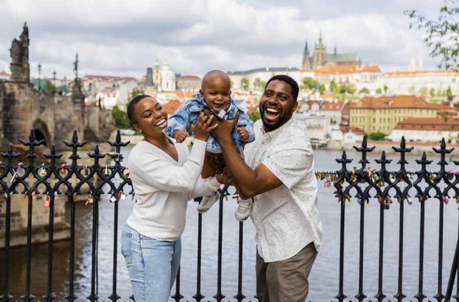 Private photoshoot in Prague - Posing That Doesn’t Feel Awkward: How the Shoot Stays Fun