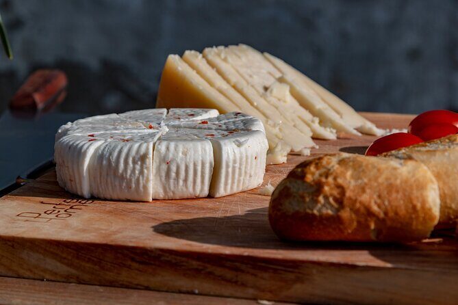 Private PICNIC in Bohemian Vineyards and Wine Tasting 4WD Tour - Who should book this tour, and who might skip it