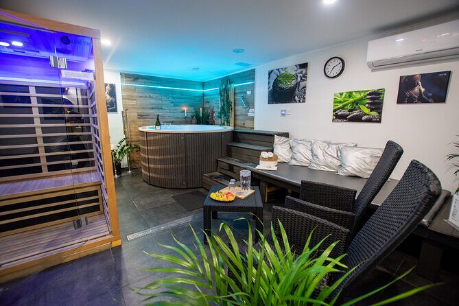 Private Spa with Jacuzzi and Sauna - BLACK ZONE - What This Private Spa Experience Feels Like in Prague