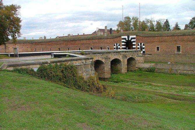 Private Tour: Terezin Half-Day Tour from Prague - Mala Pevnost: when fortifications became prisons