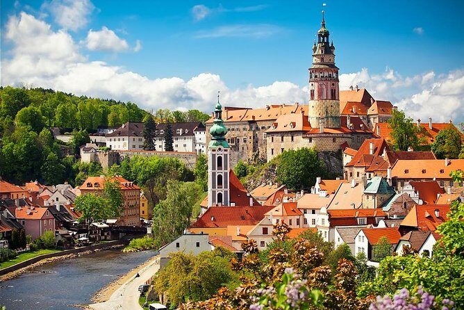 Private Tour to Cesky Krumlov from Prague - Why a private car makes Cesky Krumlov feel easier than a bus day