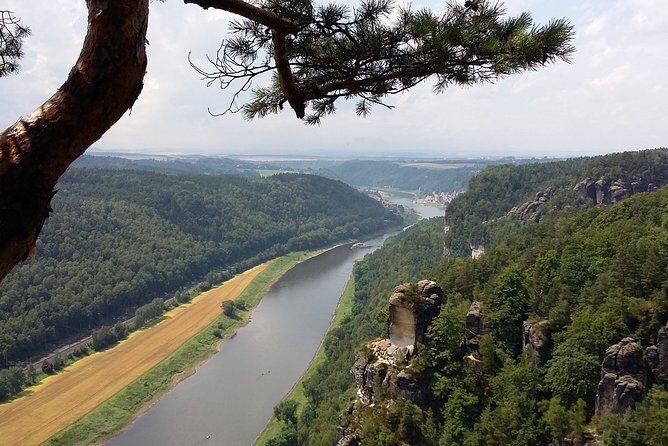 Private Tour to Czech-Saxon Switzerland National Park - Pravčická brána and Sokolí hnizdo: The Sandstone Gate Moment