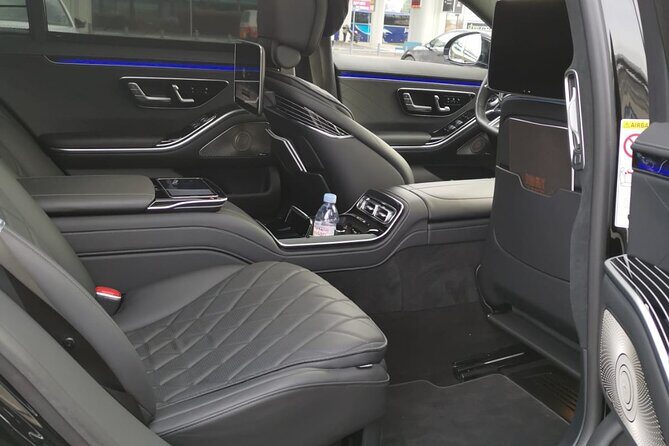 Private Transfer from Prague Airport to Prague City Hotels 1 - 3 pax - Who This Transfer Fits Best (and Who Might Rethink It)