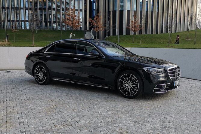 Private Transfer from Prague Airport to Prague City Hotels 1 - 3 pax - Should You Book This Prague Airport Transfer?
