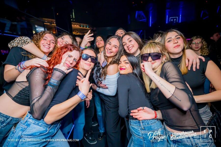 Pub Crawl with Shots and Night Club I Prague - Finishing at Epic Prague: Skip-the-Line Club Access You’ll Feel Immediately